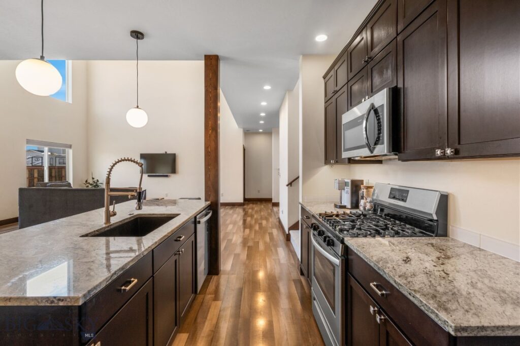 339 Heights Circle, Bozeman MT 59718