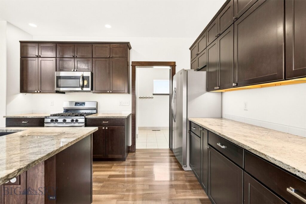 339 Heights Circle, Bozeman MT 59718