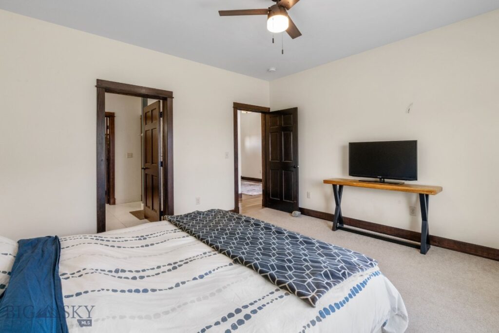 339 Heights Circle, Bozeman MT 59718