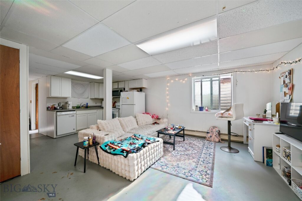 316 N 10th Avenue, Bozeman MT 59715