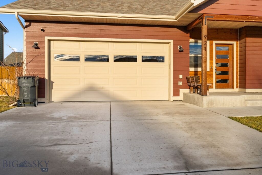 921 New Mexico Drive, Belgrade MT 59714