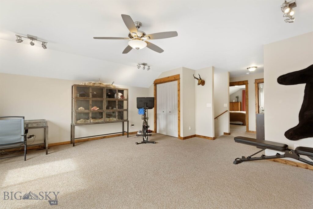 921 New Mexico Drive, Belgrade MT 59714