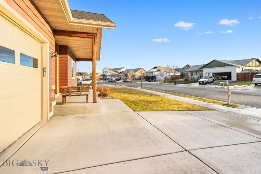 921 New Mexico Drive, Belgrade MT 59714