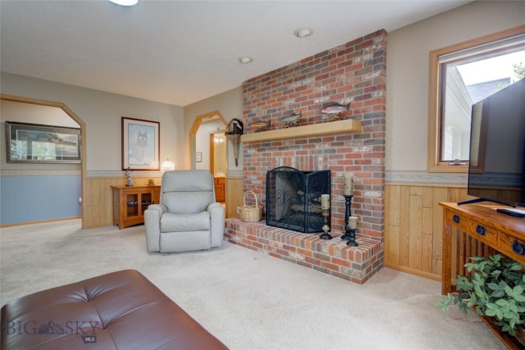 2915 Branding Iron, Bozeman MT 59715