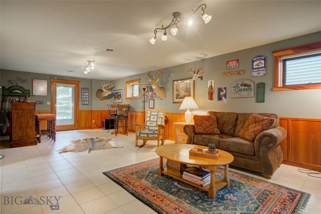 2915 Branding Iron, Bozeman MT 59715