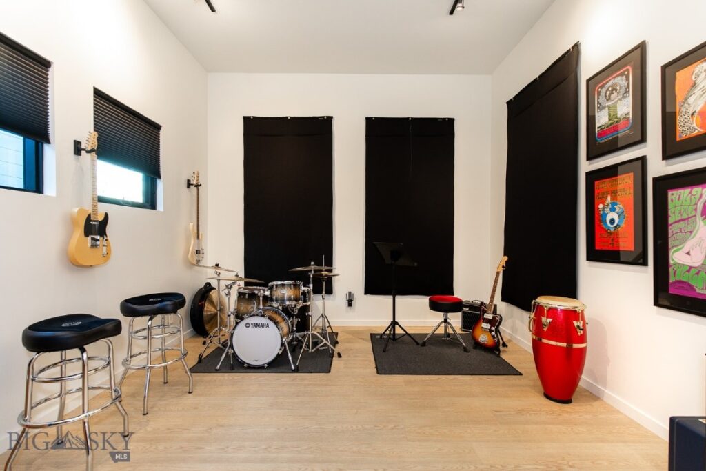 209 S 8th Avenue, Bozeman MT 59715