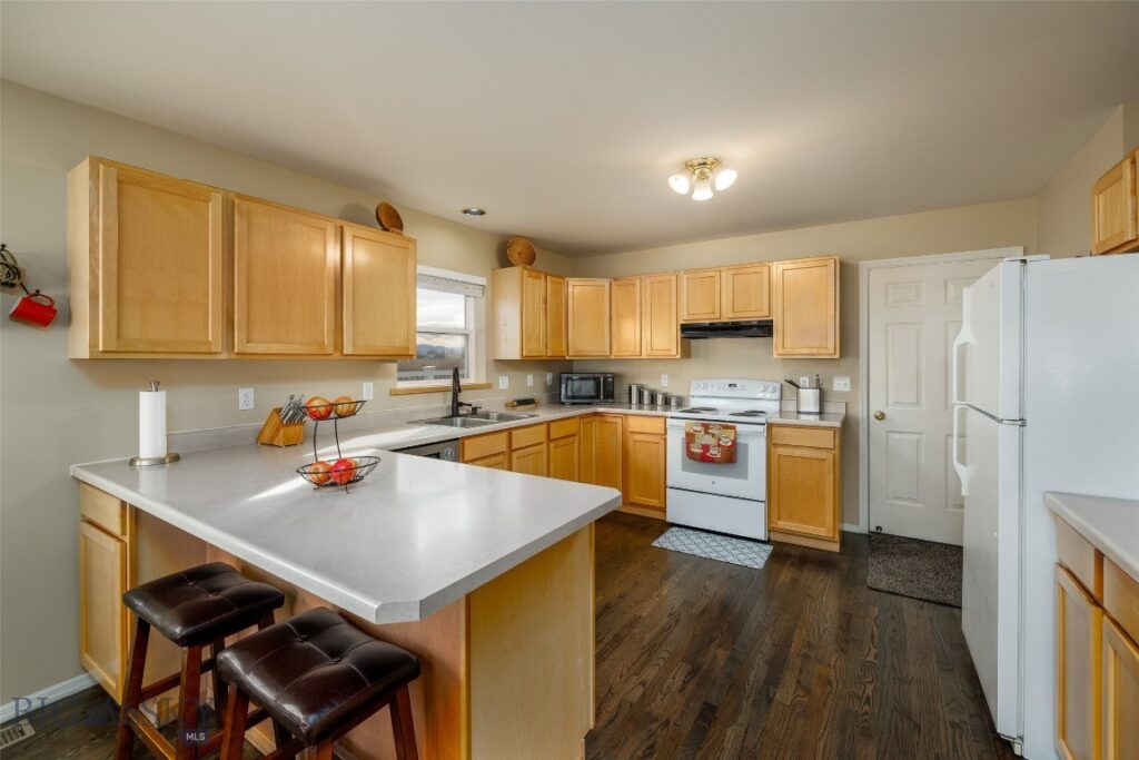 601 Golden West Drive, Belgrade MT 59714