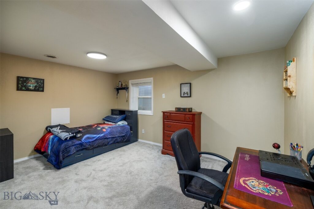 601 Golden West Drive, Belgrade MT 59714