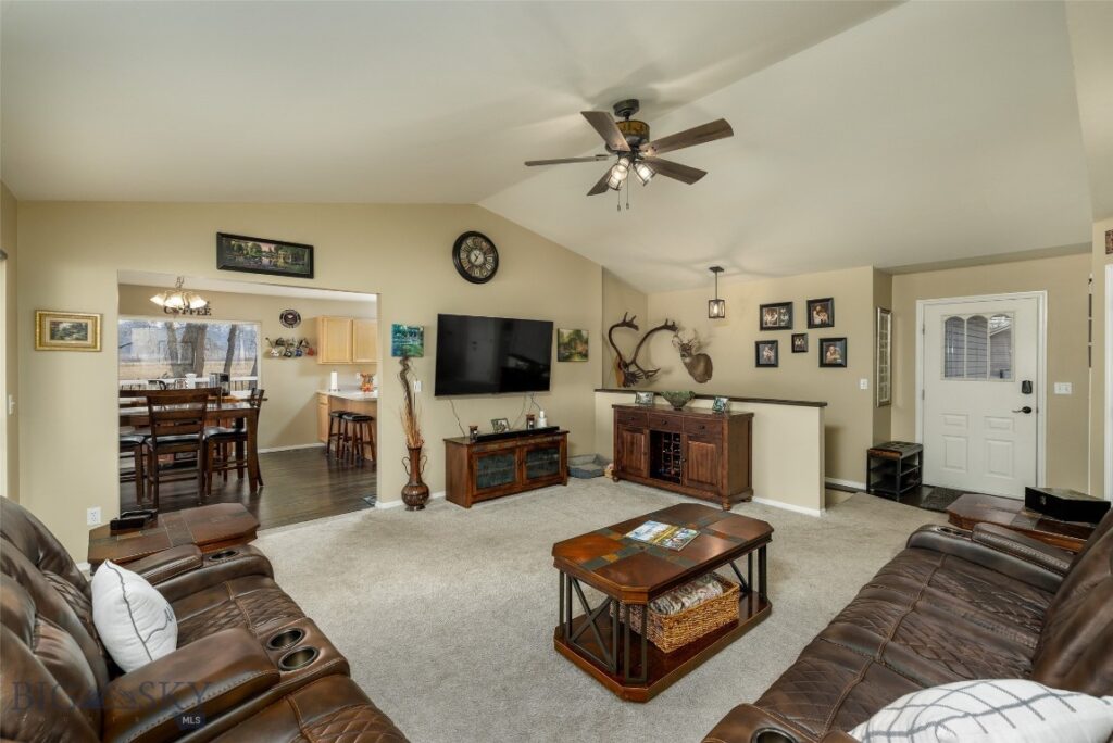 601 Golden West Drive, Belgrade MT 59714