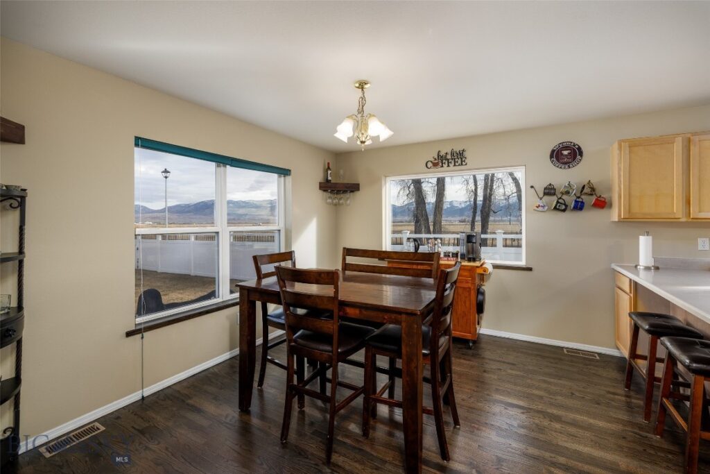 601 Golden West Drive, Belgrade MT 59714