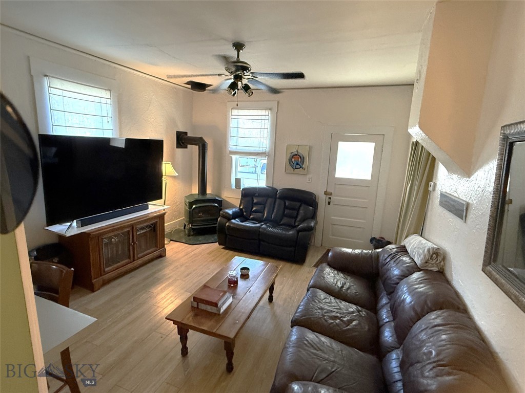 212 W Chinook Street, Livingston MT 59047