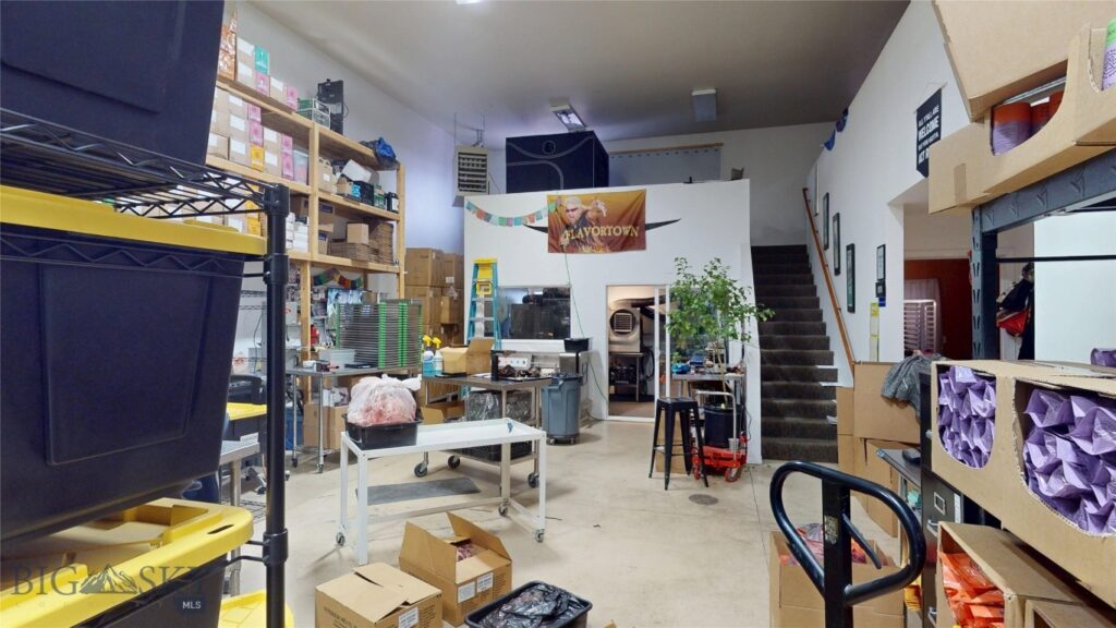 30 Shawnee Way, Bozeman MT 59715