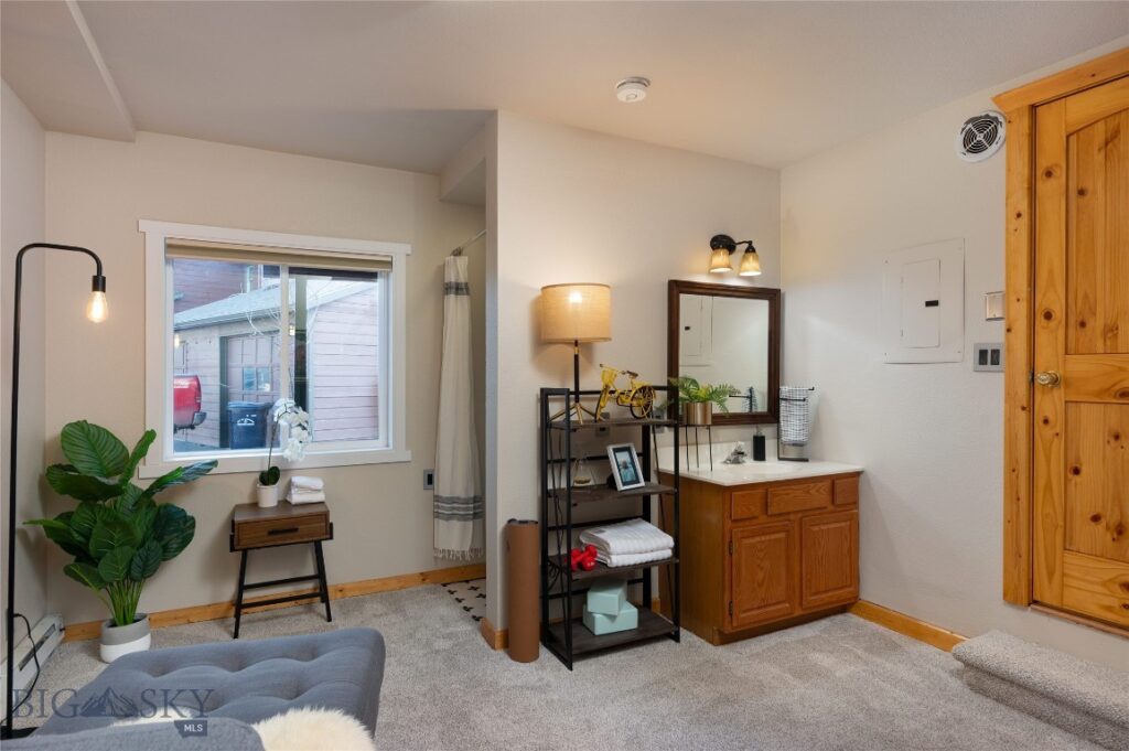 1601 W Olive Street, Bozeman MT 59718