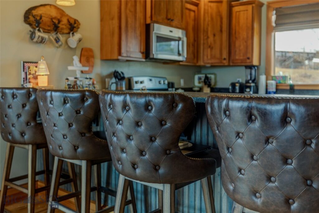 1006 Eagle Court, Livingston MT 59047