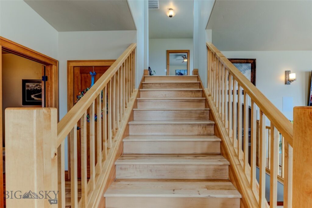 1006 Eagle Court, Livingston MT 59047