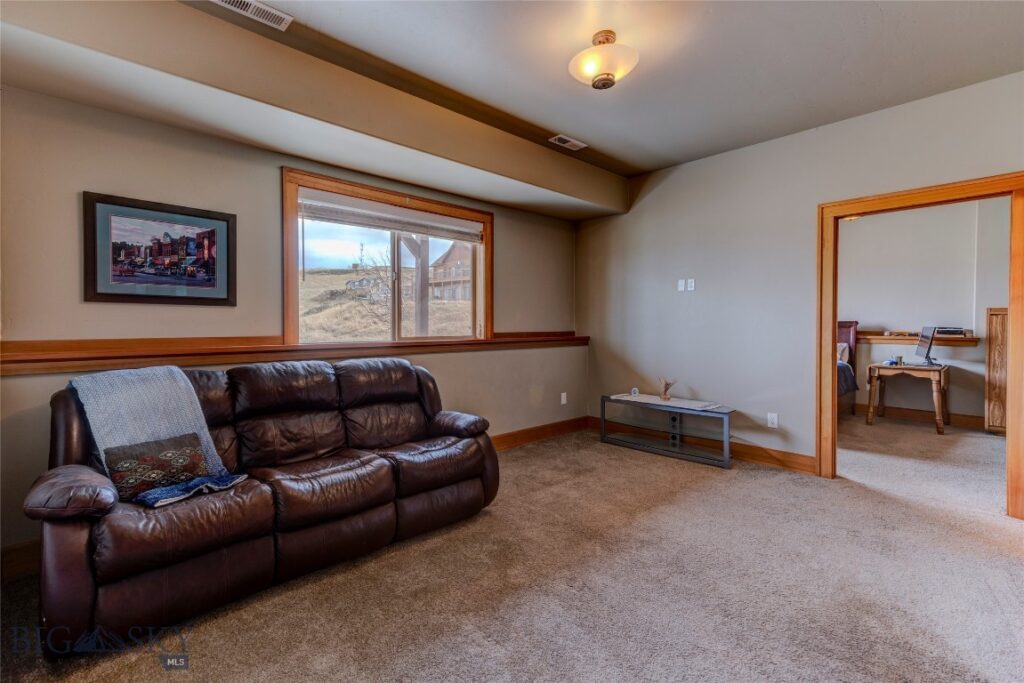 1006 Eagle Court, Livingston MT 59047