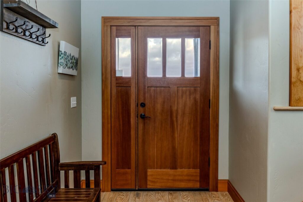 1006 Eagle Court, Livingston MT 59047