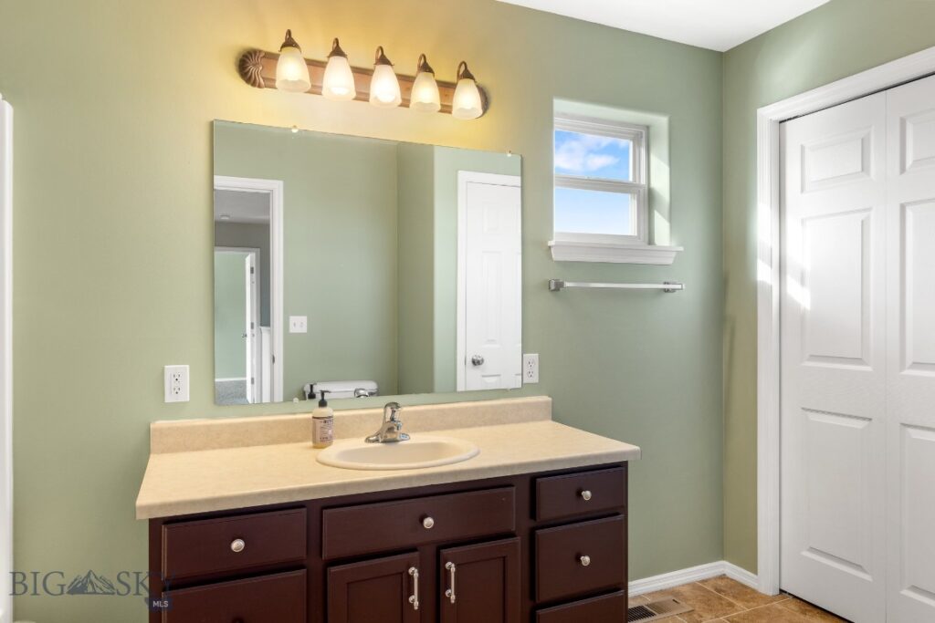 171 Meadow Brook Lane, Belgrade MT 59714