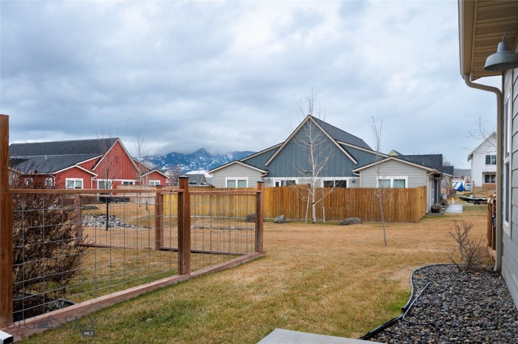 1640 New Holland Drive, Bozeman MT 59718