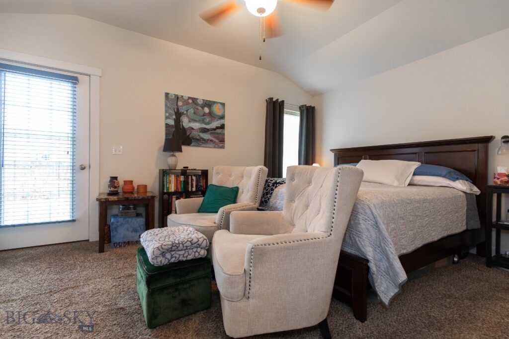 2329 Sturnella Lane, Belgrade MT 59714