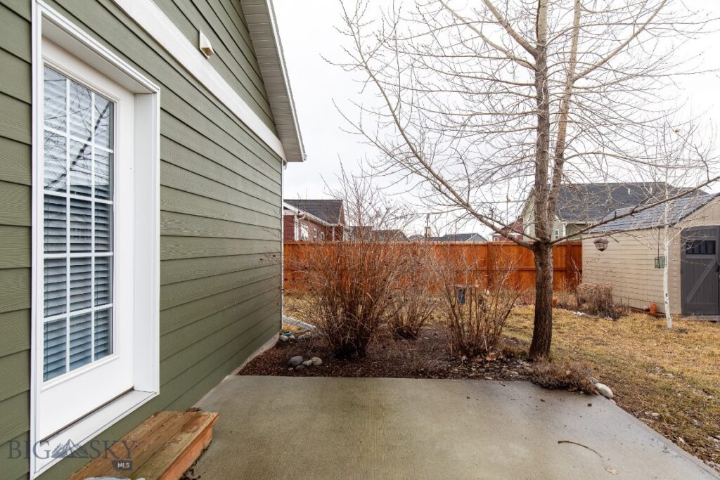 2329 Sturnella Lane, Belgrade MT 59714