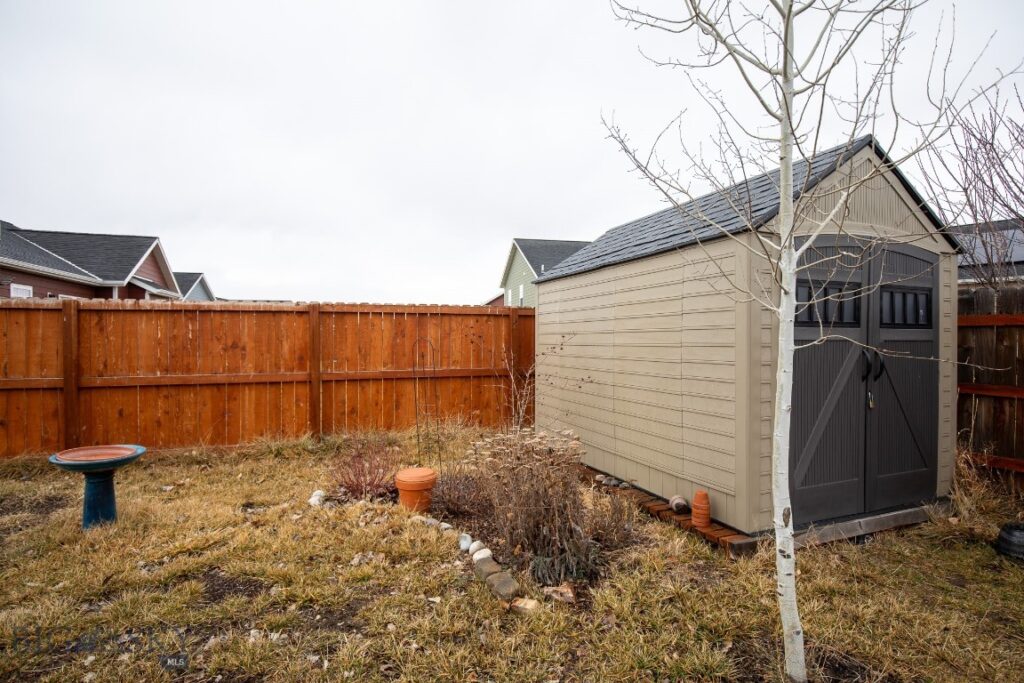 2329 Sturnella Lane, Belgrade MT 59714