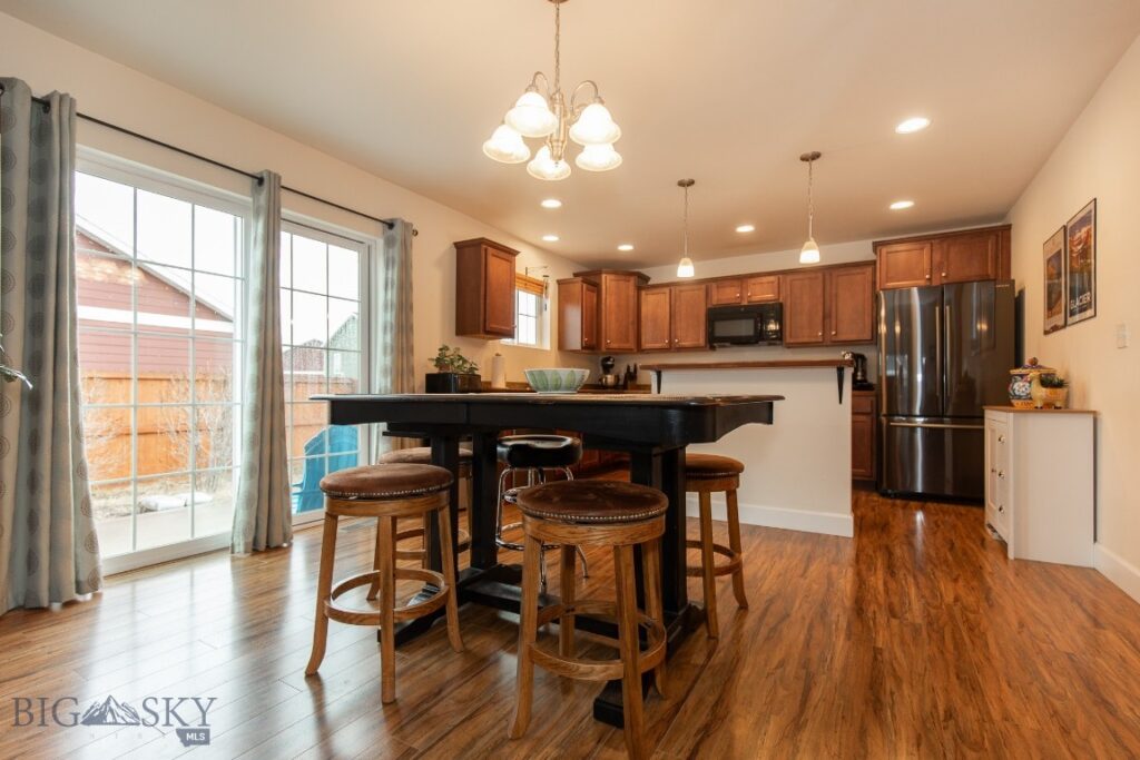 2329 Sturnella Lane, Belgrade MT 59714