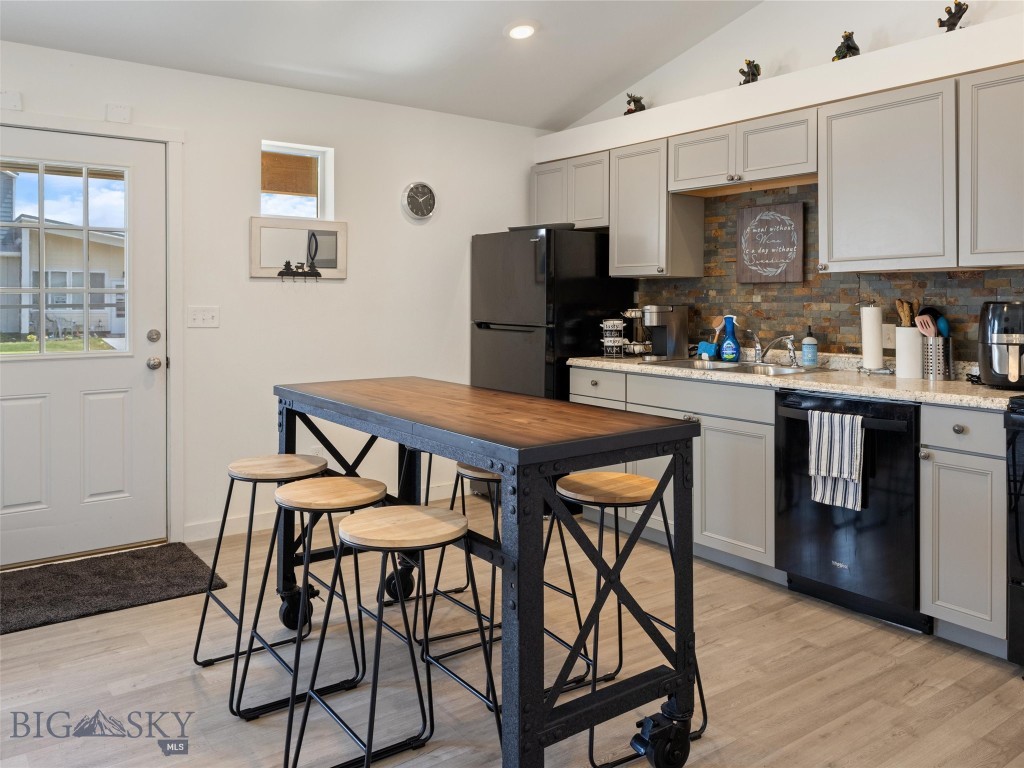 407 Brookline Street, Livingston MT 59047