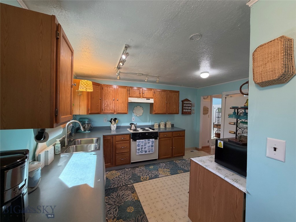 411 S 12th Street, Livingston MT 59047
