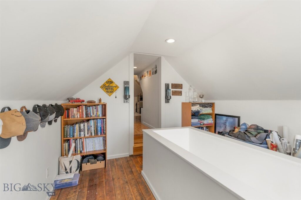 98 N Quaw Boulevard, Belgrade MT 59714