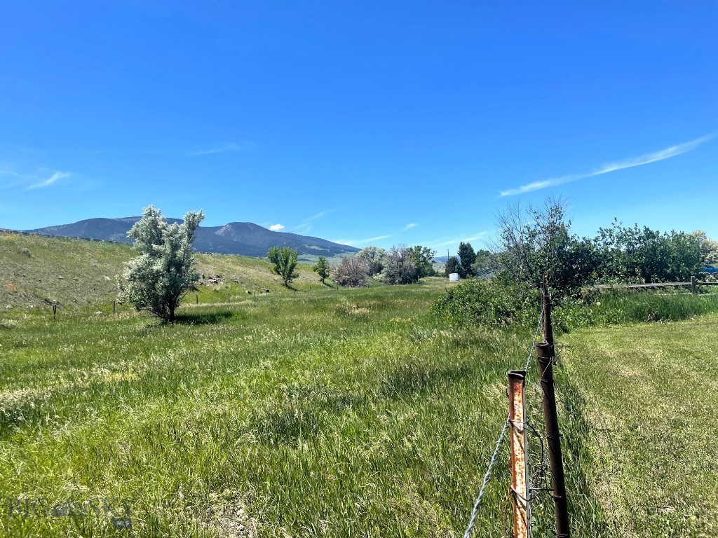 9 & 21 Rogers Lane, Livingston MT 59047