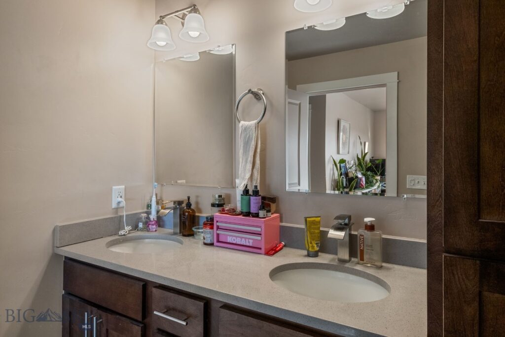 926 Abigail Lane, Bozeman MT 59718