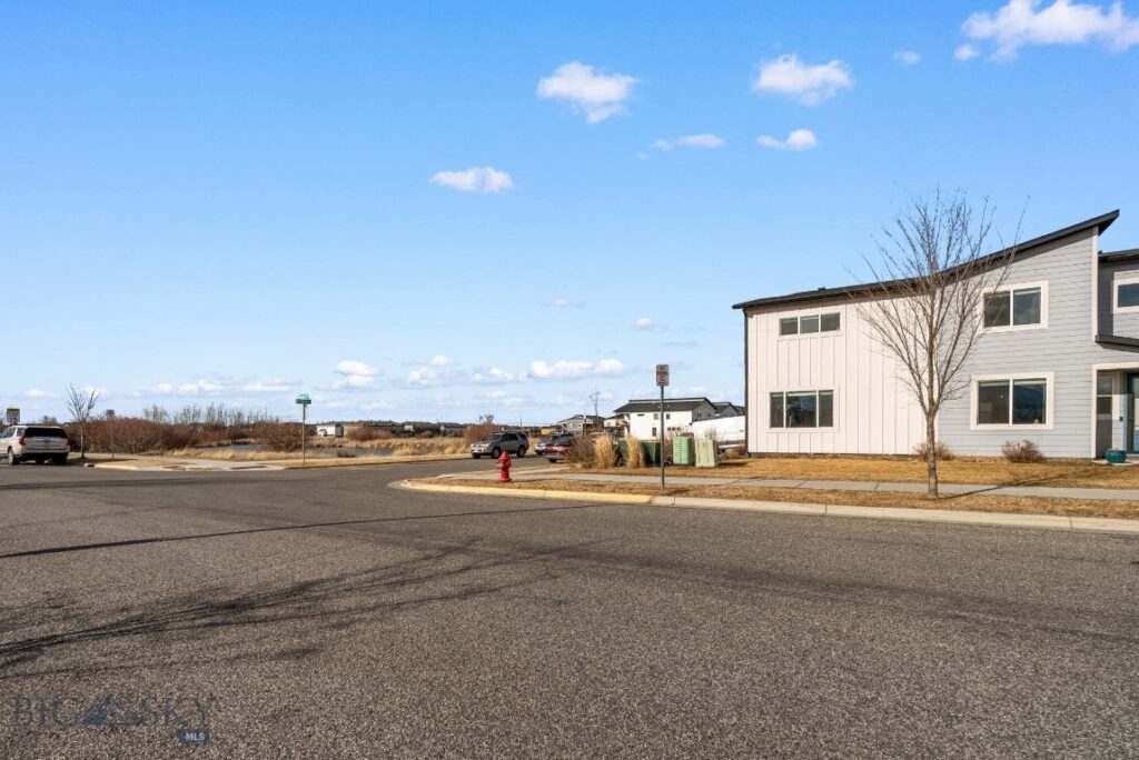 926 Abigail Lane, Bozeman MT 59718