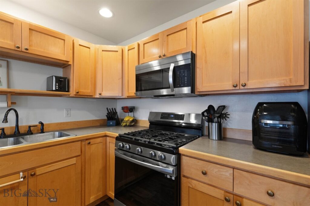 760 Rogers Way, Bozeman MT 59718