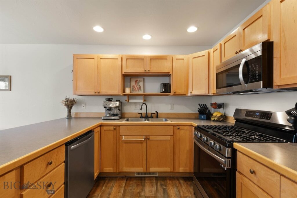 760 Rogers Way, Bozeman MT 59718