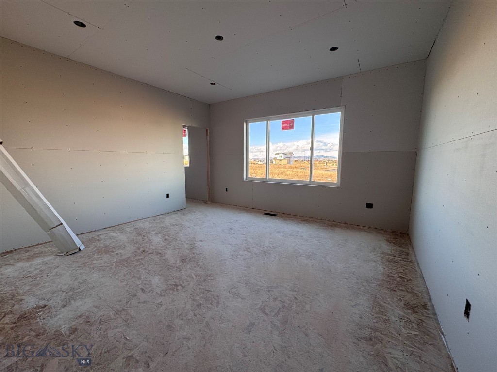 807 Spaniel Lane, Belgrade MT 59714