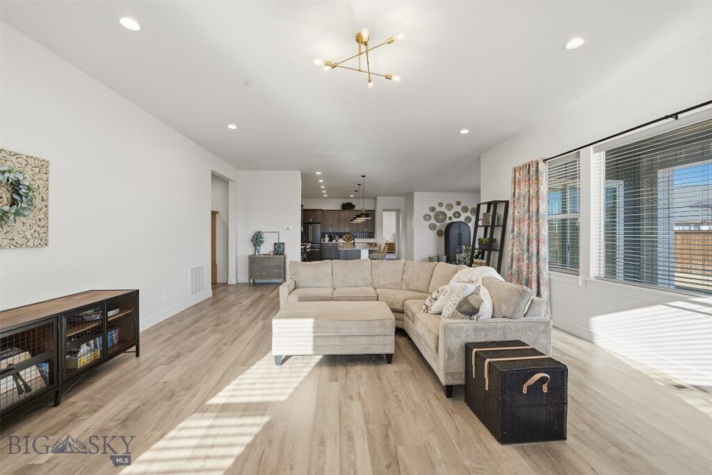 1718 Wyatt Earp Court, Belgrade MT 59714