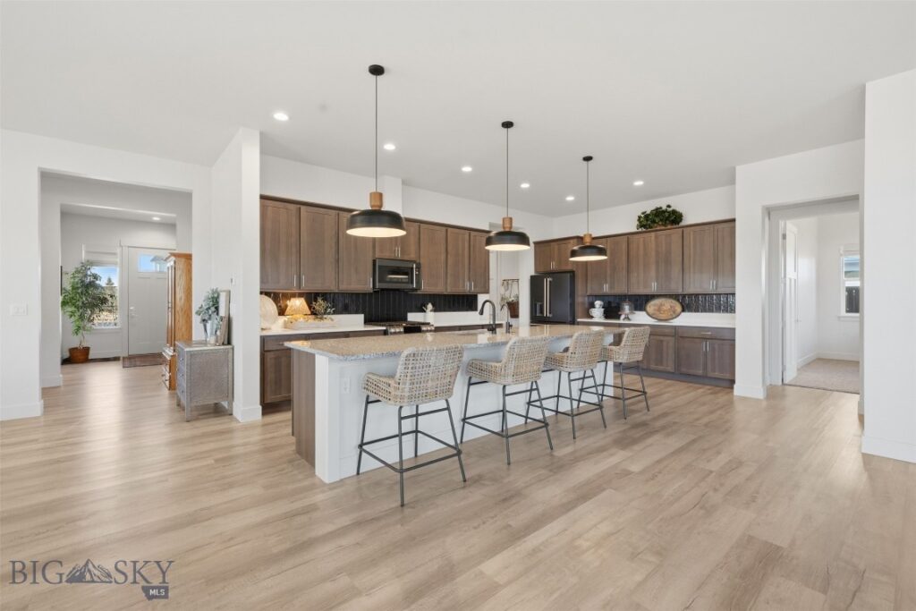 1718 Wyatt Earp Court, Belgrade MT 59714