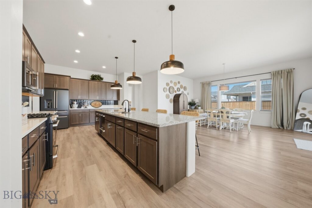 1718 Wyatt Earp Court, Belgrade MT 59714