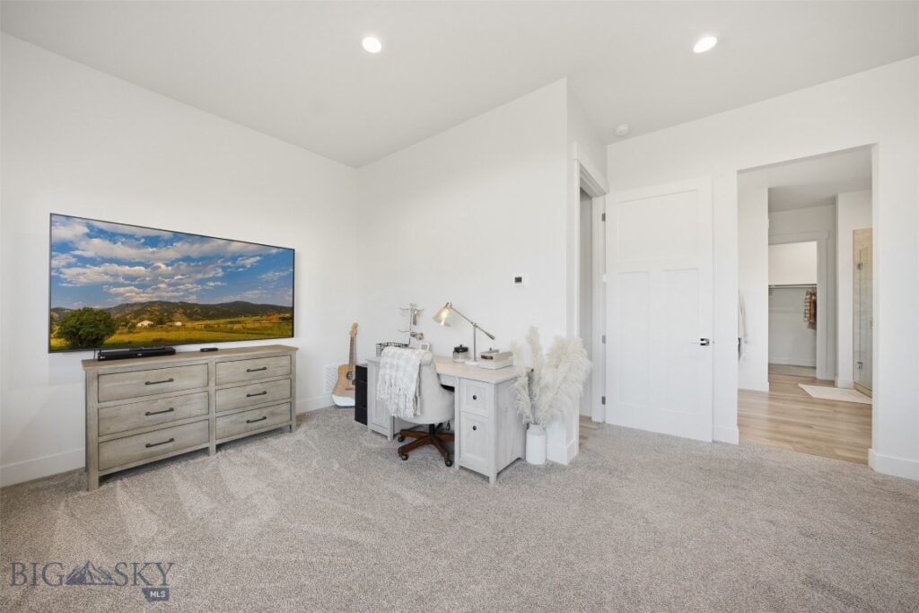 1718 Wyatt Earp Court, Belgrade MT 59714