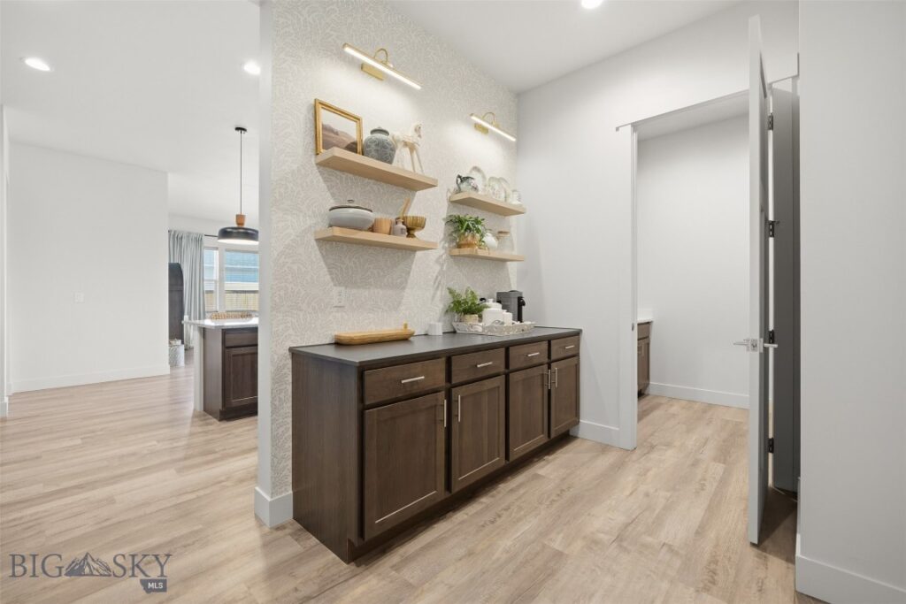 1718 Wyatt Earp Court, Belgrade MT 59714