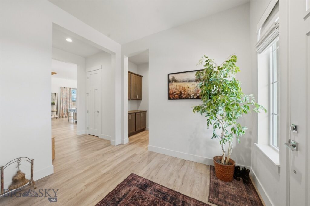 1718 Wyatt Earp Court, Belgrade MT 59714