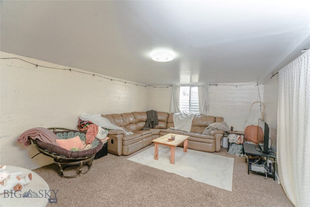 707 S 10th Avenue, Bozeman MT 59715