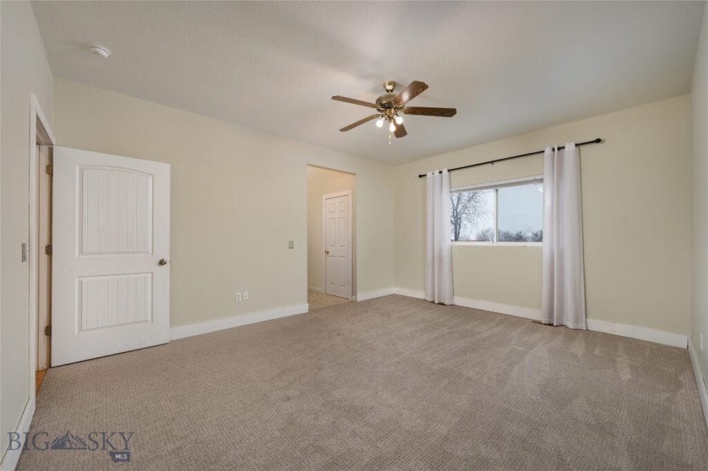 1113 Yellowstone Avenue, Belgrade MT 59714