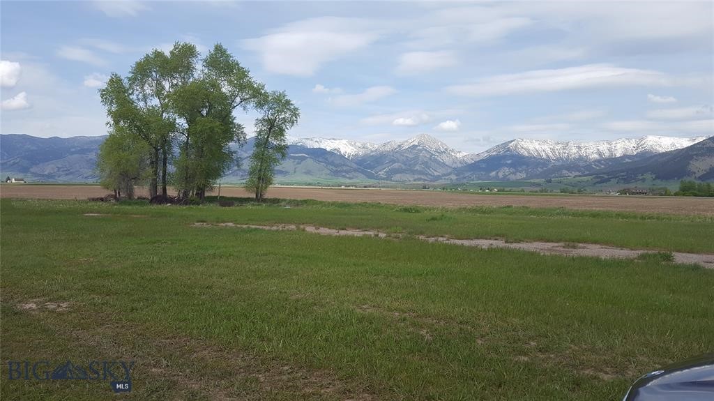 4150 Penwell Bridge Road Road, Belgrade MT 59714