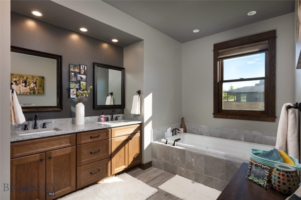 1502 Ryun Sun Way, Bozeman MT 59718