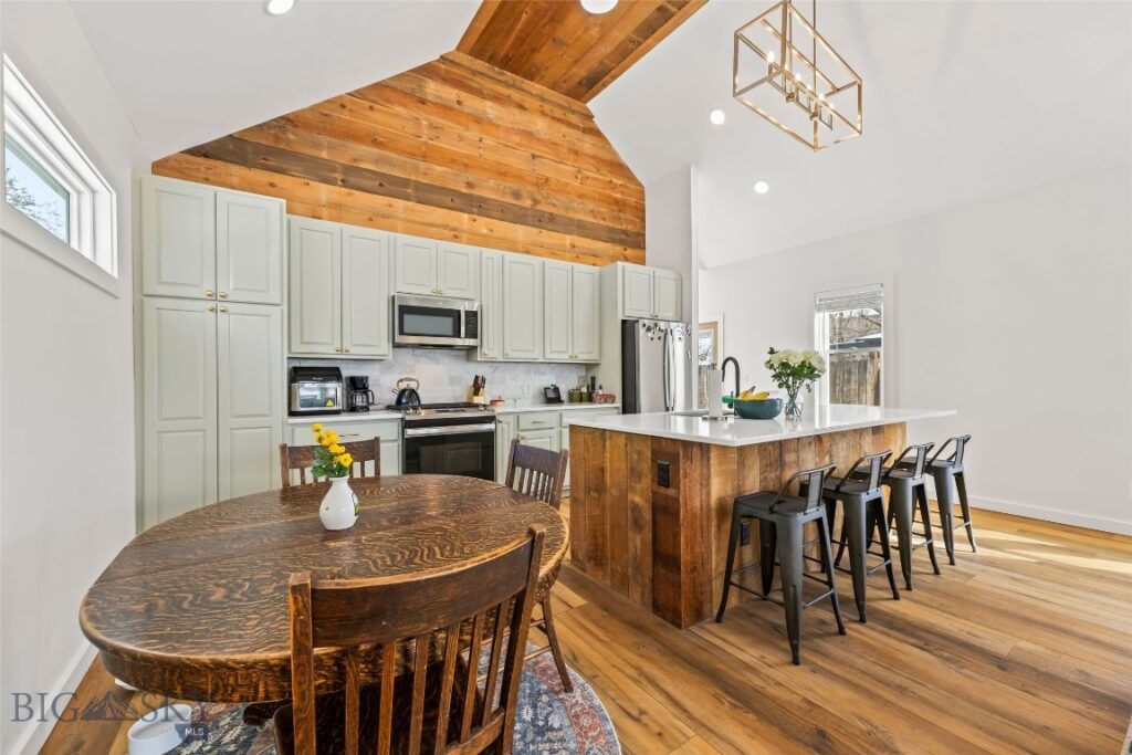 109 S F Street, Livingston MT 59047