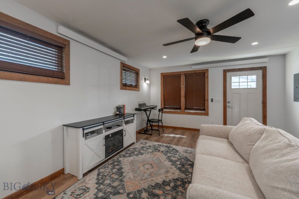 109 S F Street, Livingston MT 59047