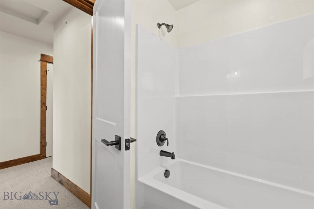 1051 Baxter Creek Way, Bozeman MT 59718