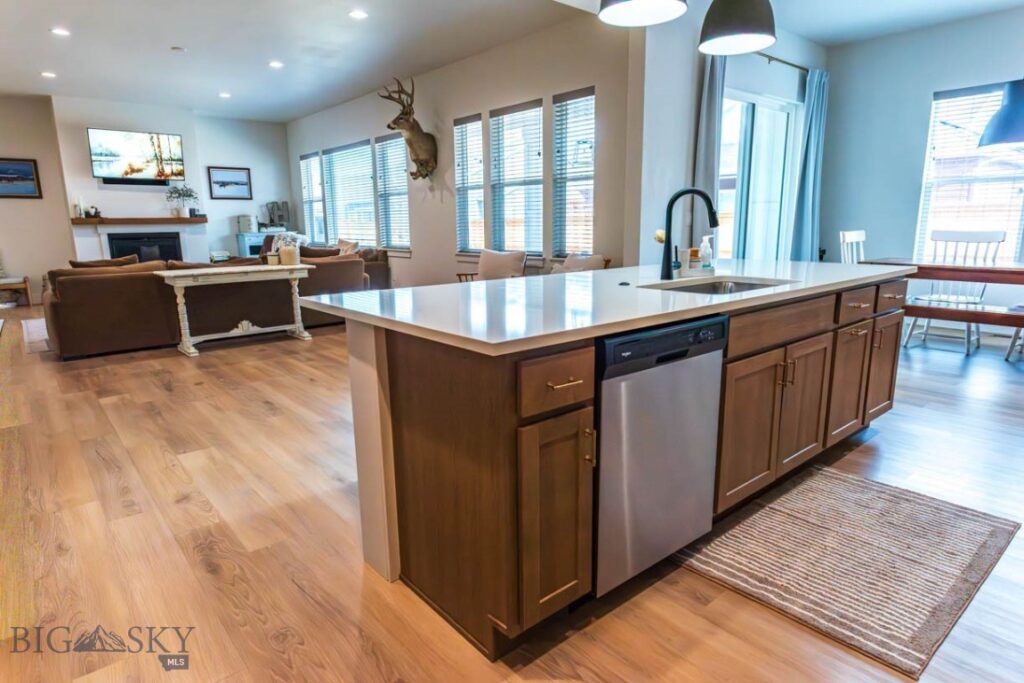 806 Halfpipe Street, Belgrade MT 59714